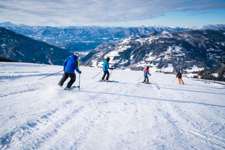 Sport, Gemeinschaft, Erholung: Skitag der 4. Klassen